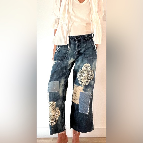 Upcycled Artistic Patchwork Flare Jeans, embroidery, painted, patched - Picture 5 of 6